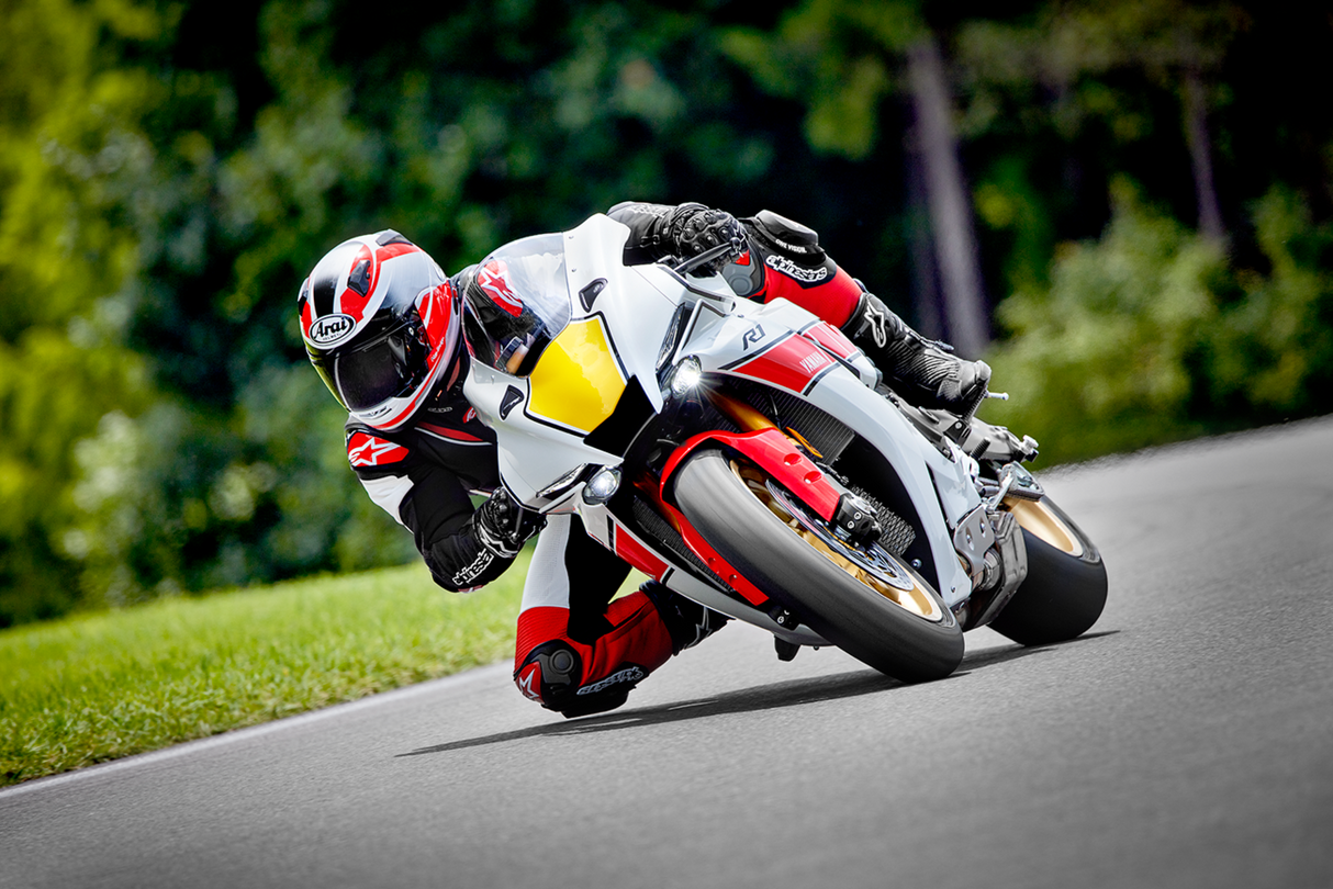 Arai Quantum-X Steel Helmet