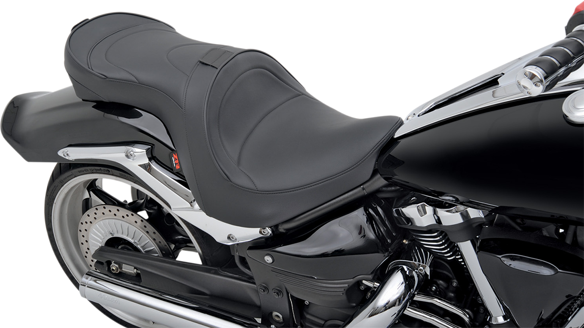 Low-Profile Touring Seat With EZ Glide II™ Backrest Option