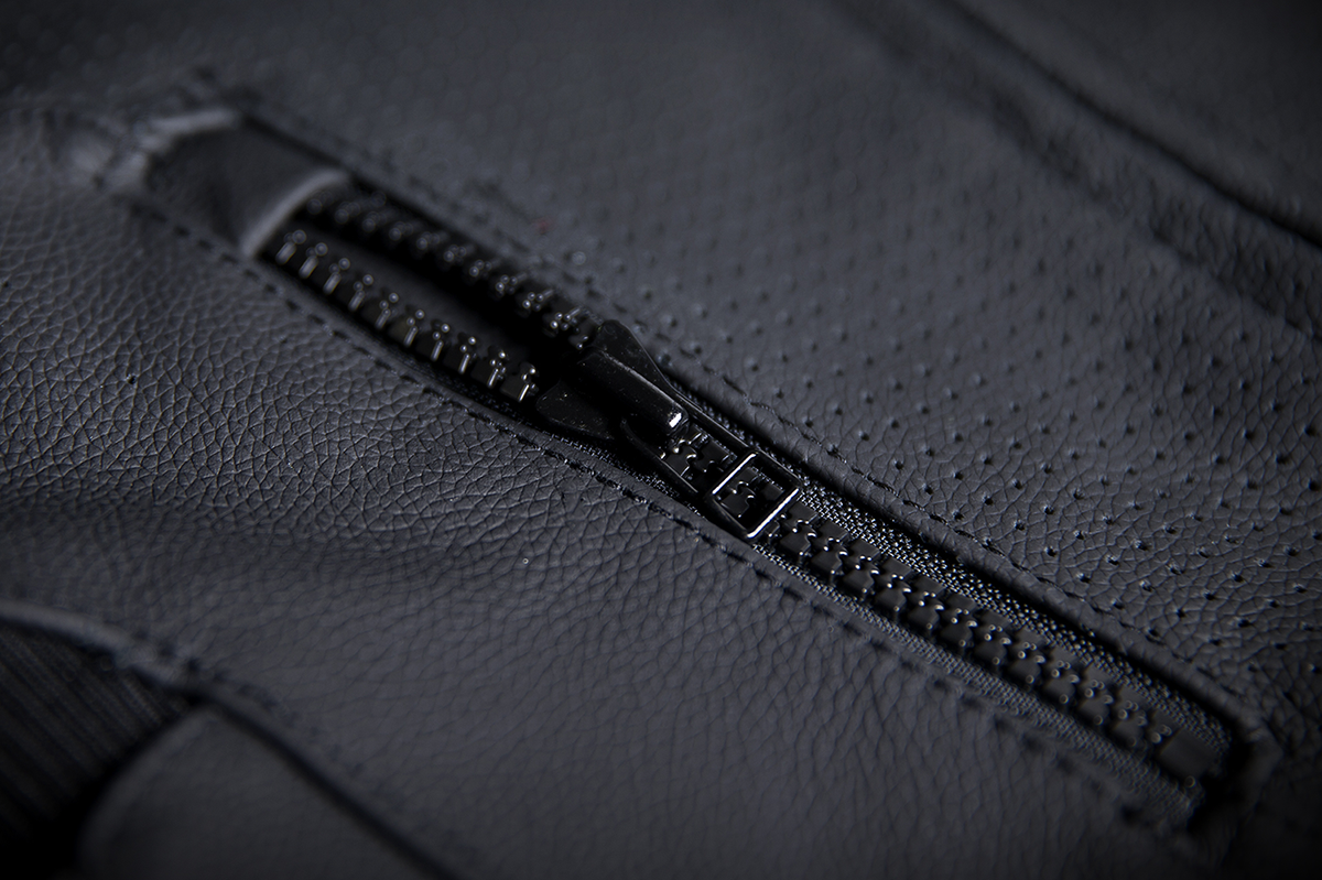 Regulator™ D30® Stripped Vest