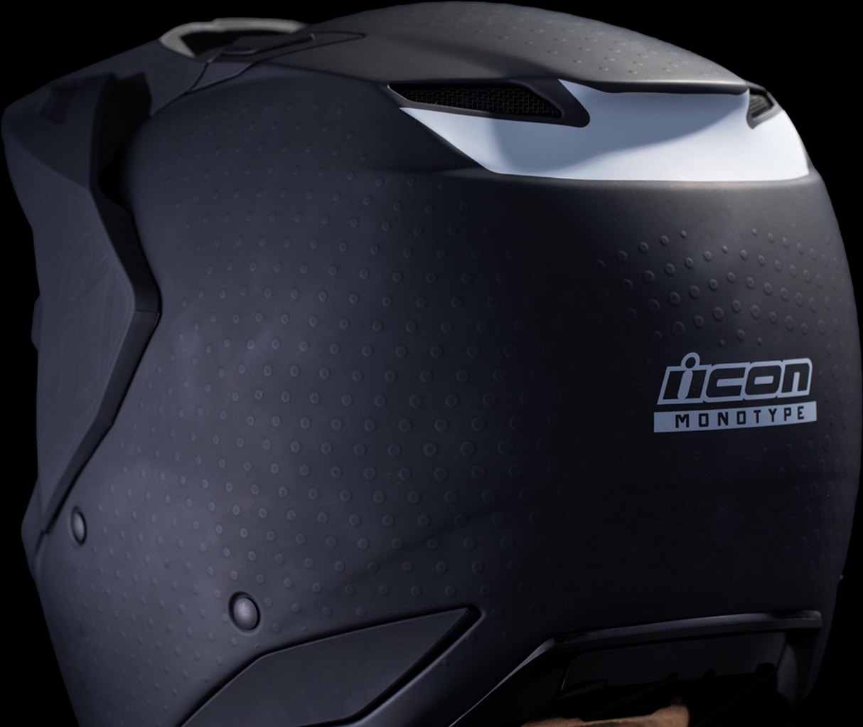 Icon Elsinore™ Monotype Solid Helmet