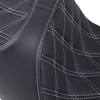 Predator III Seat - Extended - Double Diamond - Silver Stitched - FL '08-'23