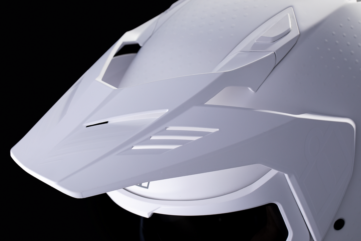 Icon Elsinore™ Monotype Solid Helmet