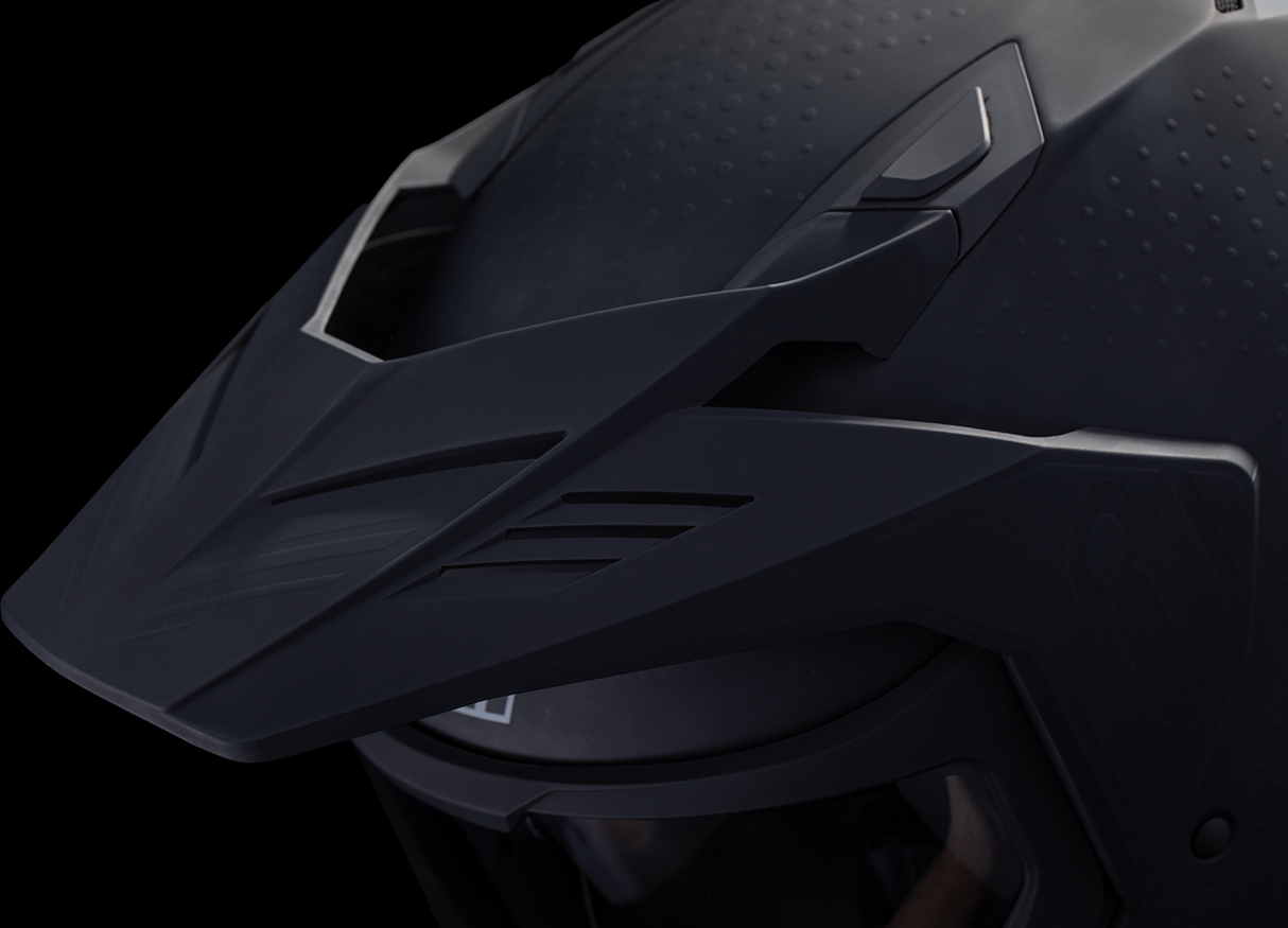 Icon Elsinore™ Monotype Solid Helmet
