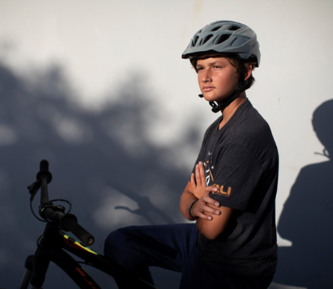 Kalli Chakra Solo Solid Helmet Blue