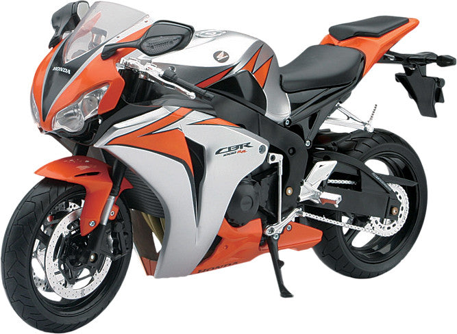 NEW-RAY REPLICA 1:6 SUPER SPORT BIKE HONDA CBR1000RR SILVER