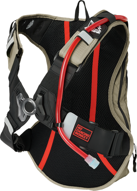 OUTLANDER MOTO 9L HYDO PACK SAND