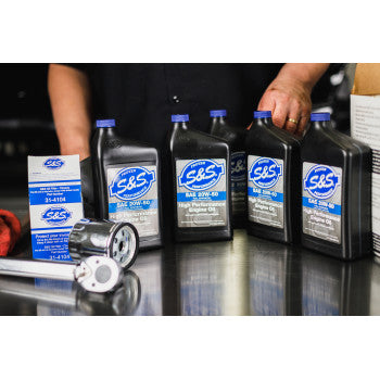 S&S Cycle Oil Change Kit - Chrome Filter - M8 - 5 US quarts