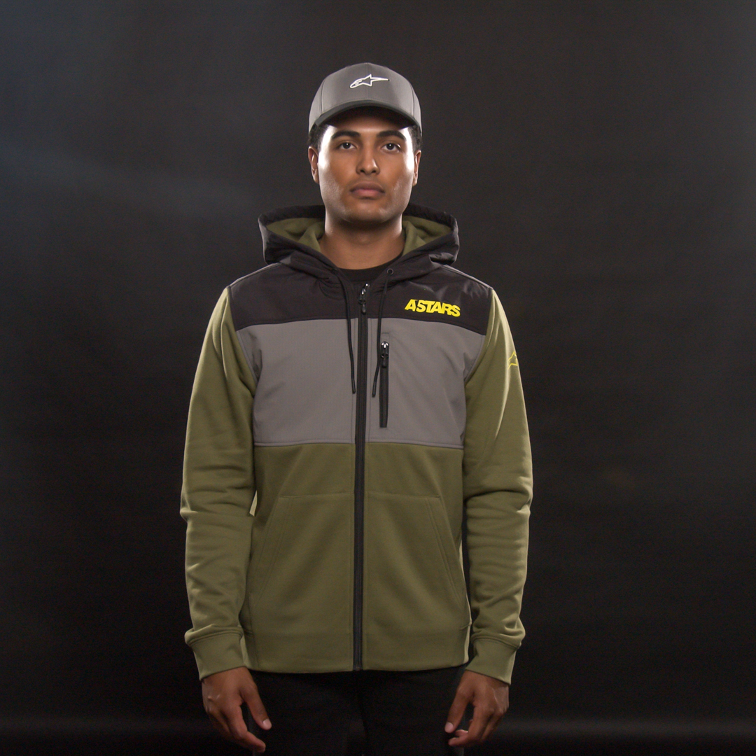 Elevate Hybrid Jacket