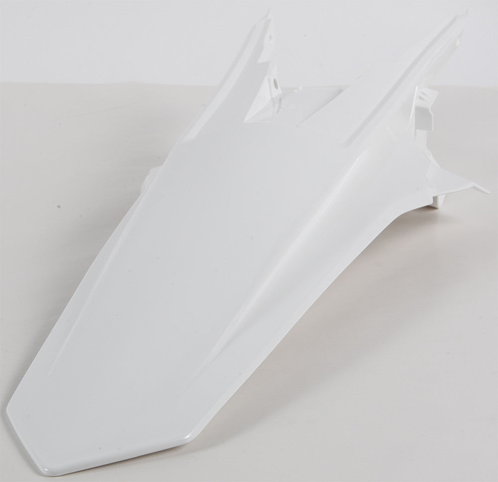 REAR FENDER WHITE