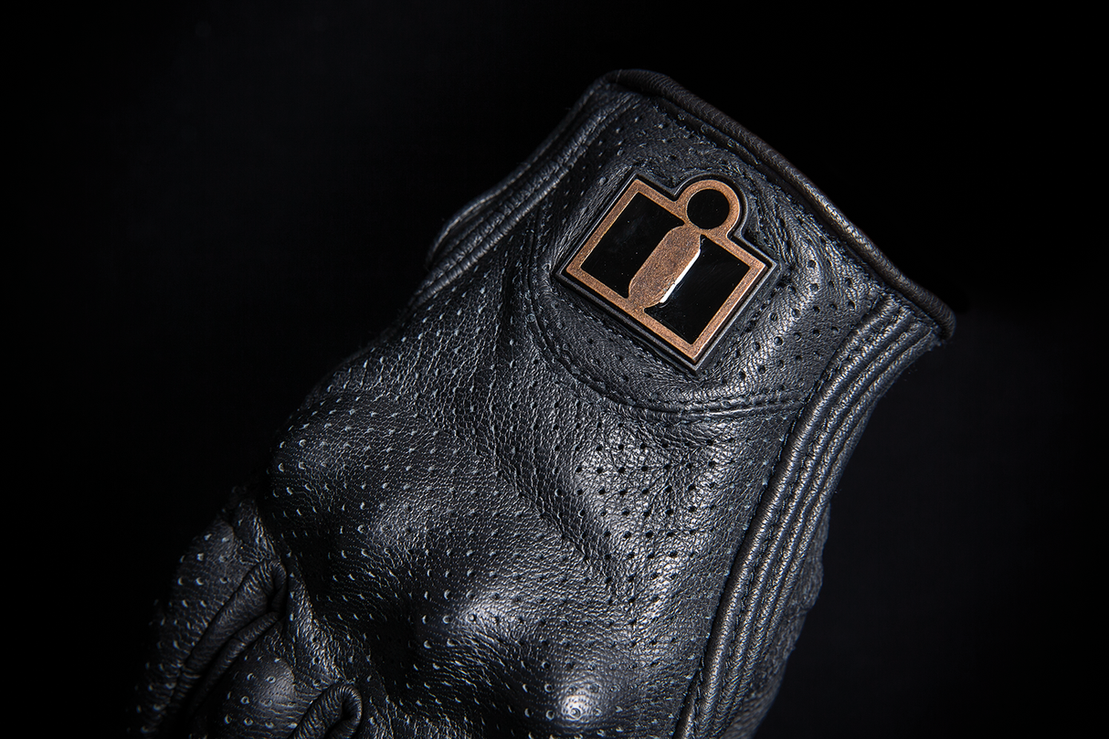 Women's Pursuit Classic™ Perforated Gloves