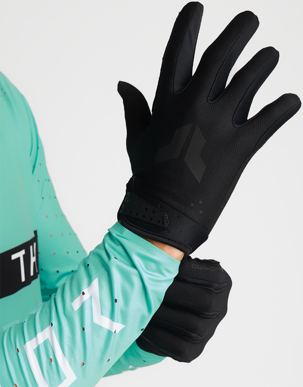 LAUNCHMODE Gloves
