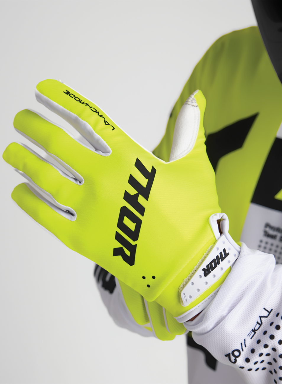 LAUNCHMODE Gloves