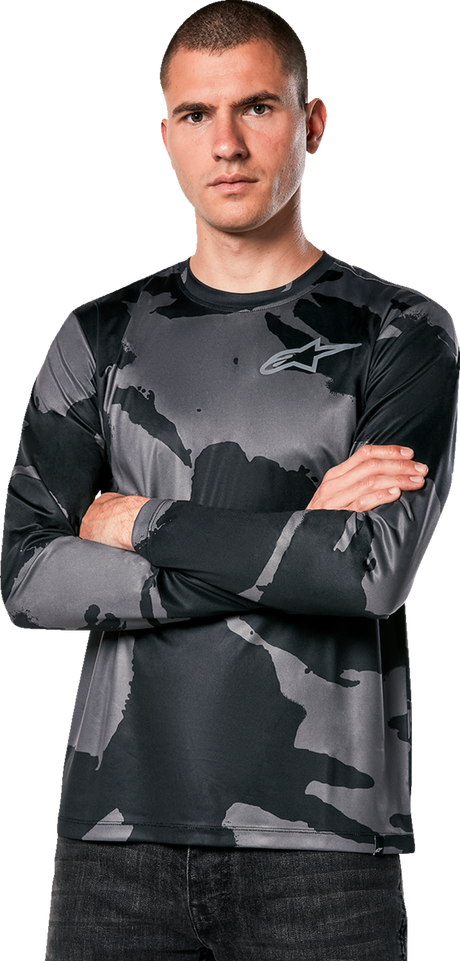 Long-Sleeve Camo Performance T-Shirt