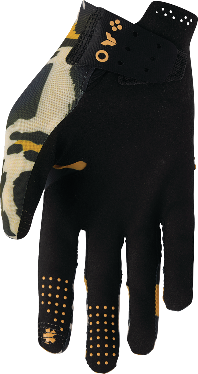 Women's SPORTMODE Cheetah Gloves