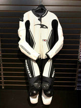 GIMOTO R3000 LEATHER SUIT